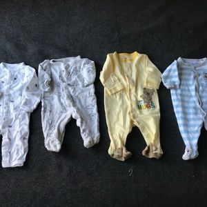 28 newborn-3 month pieces in great condition